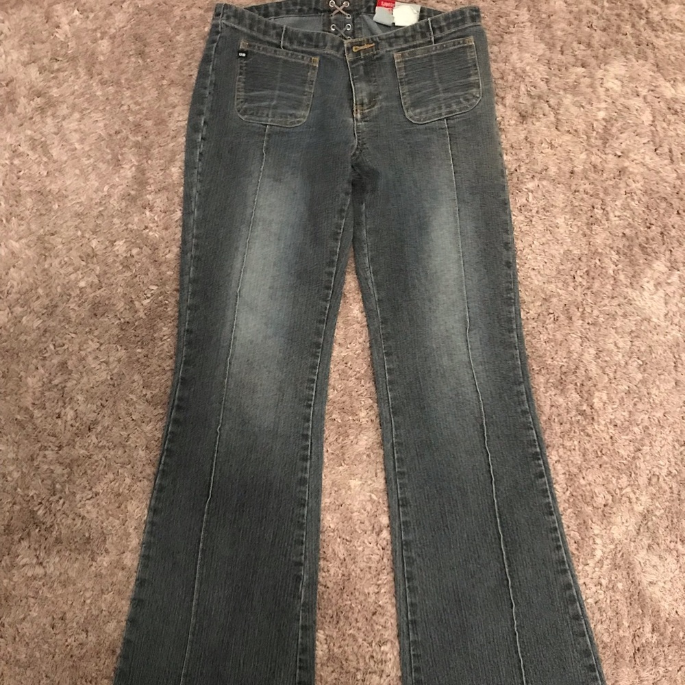 Low rise jeans